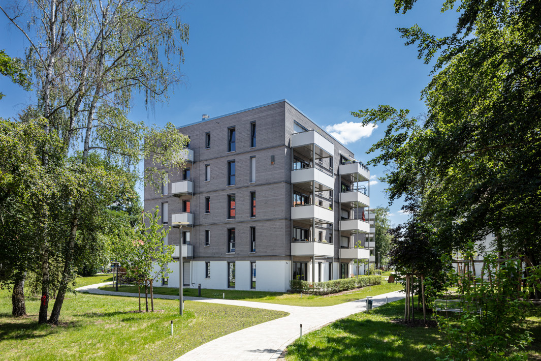 BUCK_Holzunion_Erlangen__08_Park