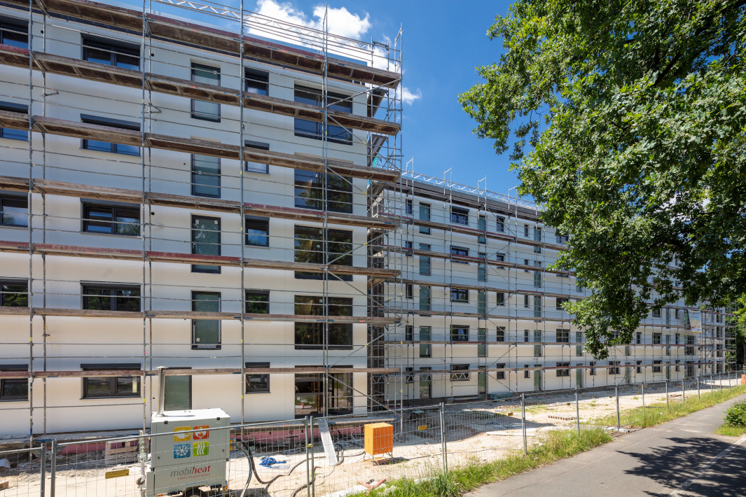 BUCK_Holzunion_Erlangen__02_Putzfassade