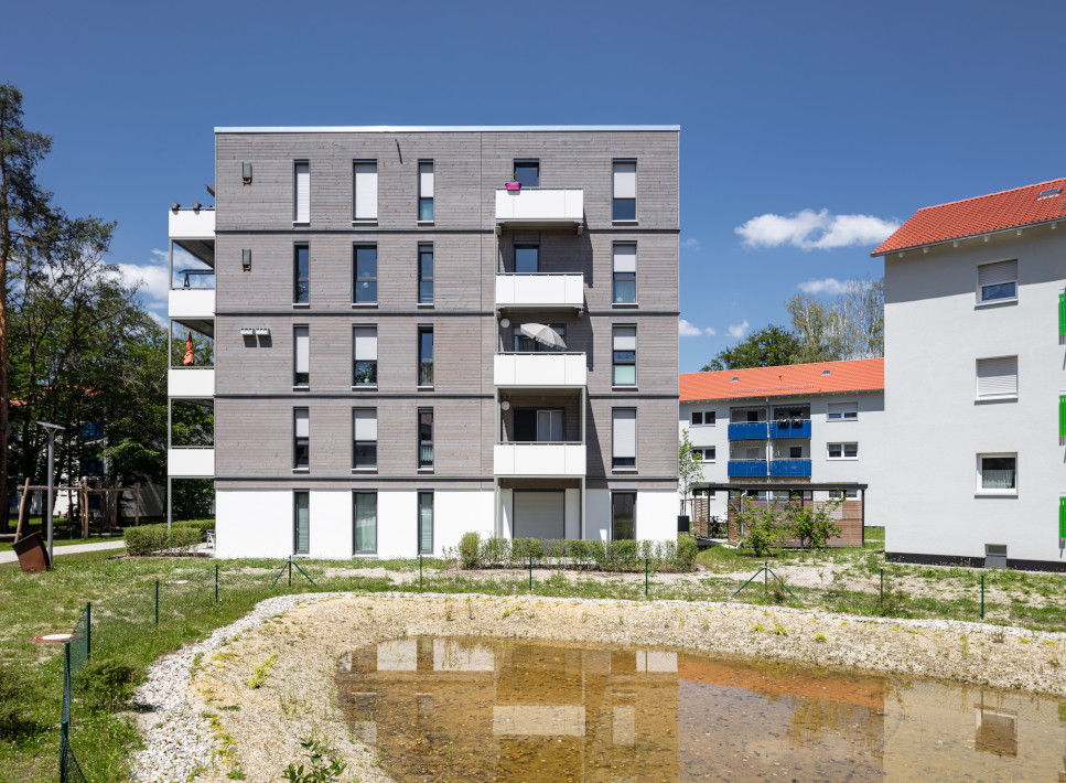 BUCK_Holzunion_Erlangen__05_Regenrückhaltebecken